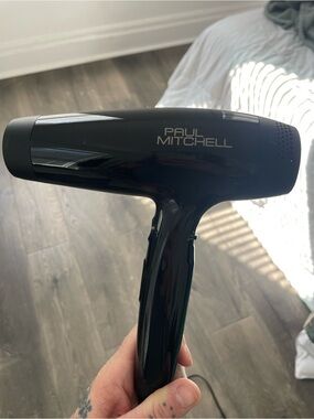 Paul Mitchell Dry Blow Dryer